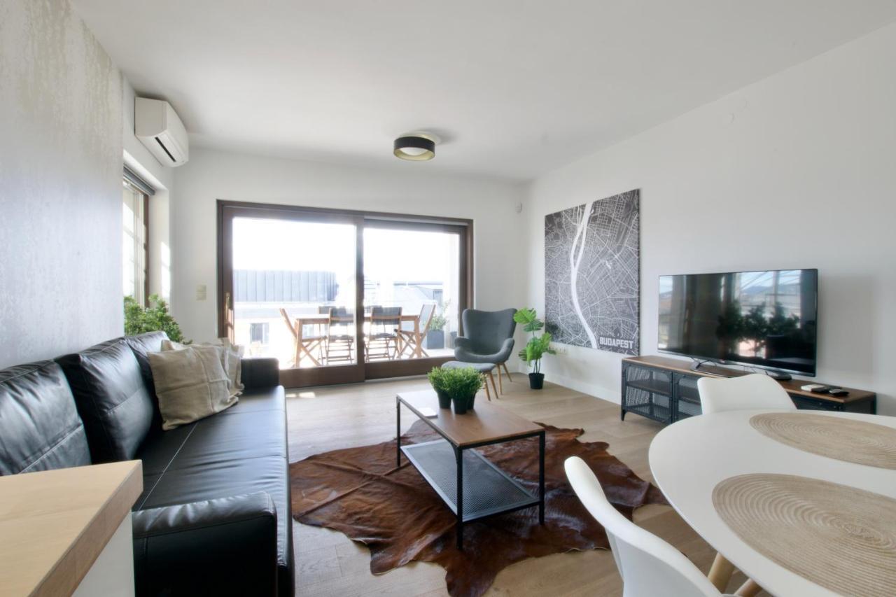 Penthouse Apartment By Hi5 -At The Top Of Budapest Eksteriør billede